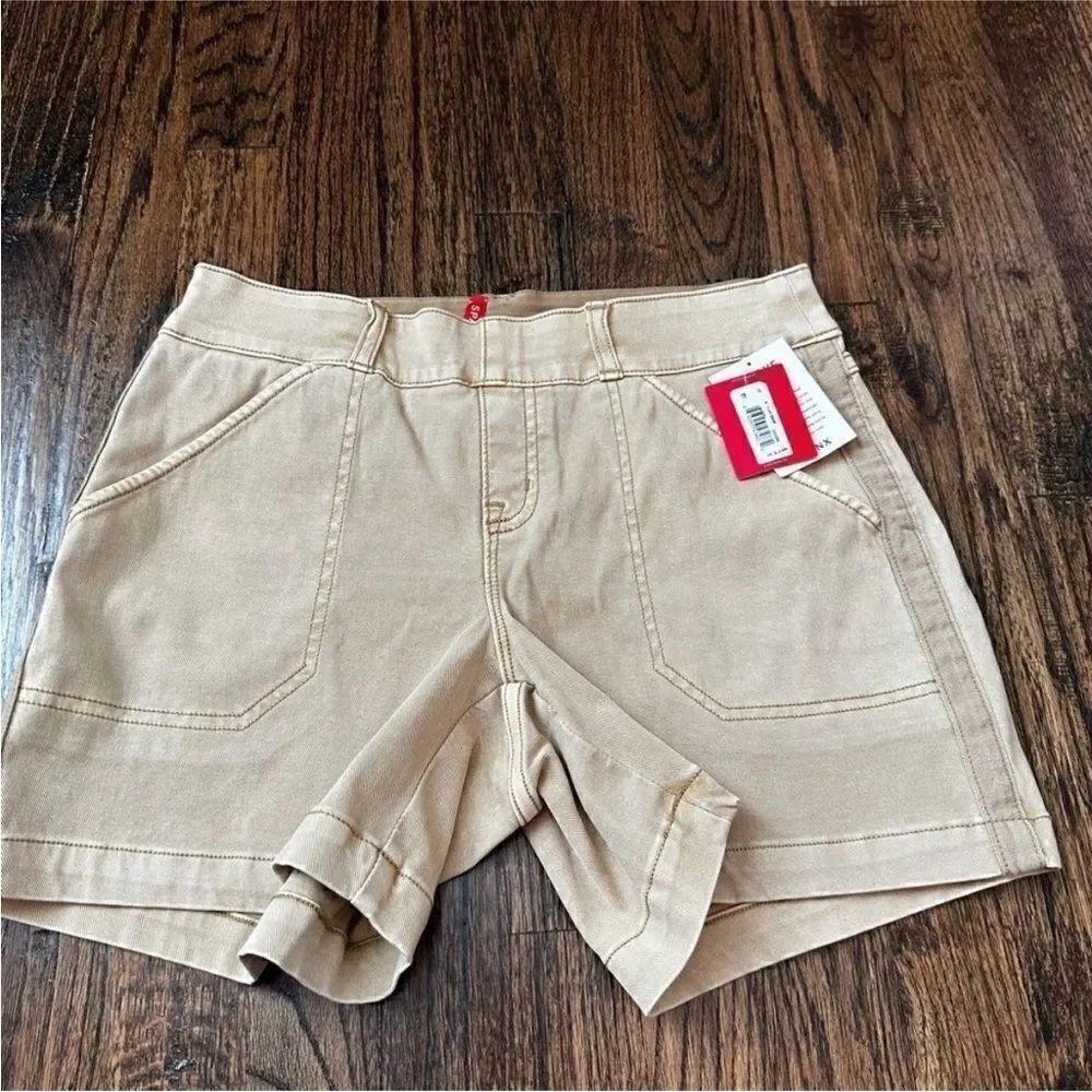 Spanx  twill short - Picture 5 of 8